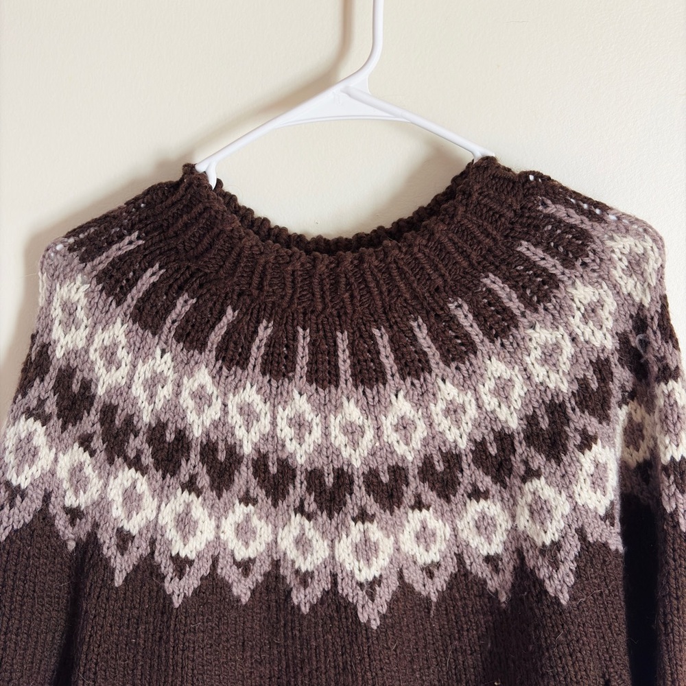 ✨VINTAGE✨ Hand Knit Fair Isle Wool Sweater
